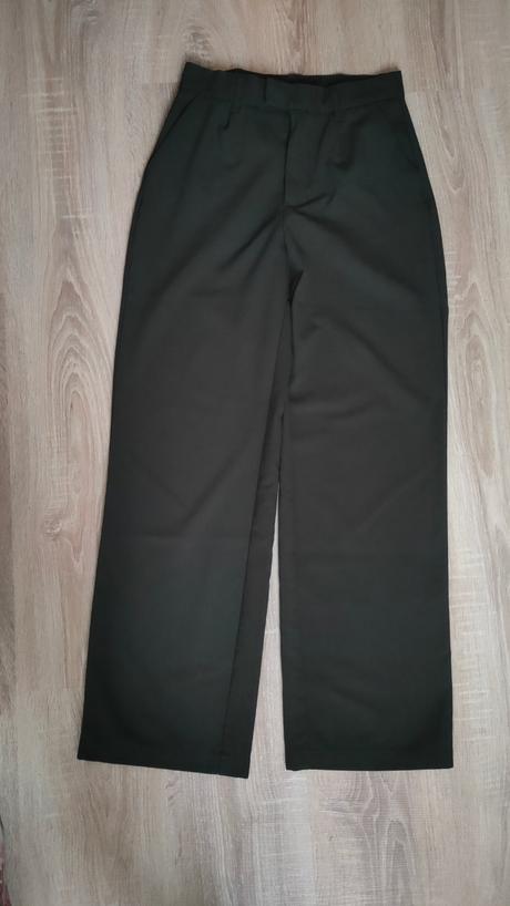 Tmavozelené nohavice, pull&bear,xs