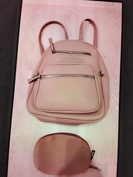 Damsky ruksak, 