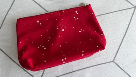 Kozmetická taštička eucerin,