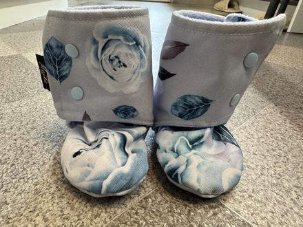 Vysoké capačky nenosené, 6-9 mes., <17