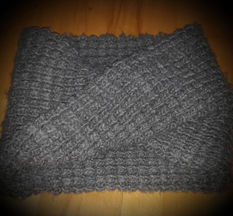 Veľmi teply zimný nakrcnik, 