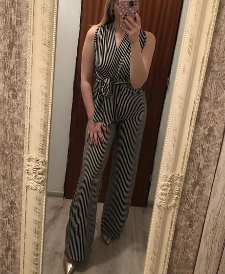 Elegantný overal, s