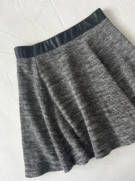 H&m štrukturovaná sukňa vel.s, h&m,s