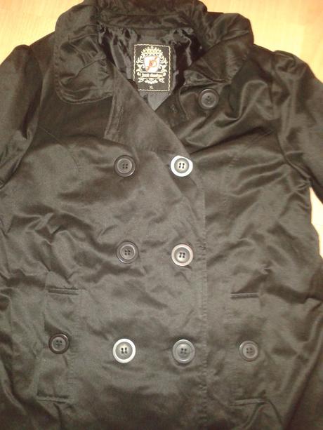 Cierny trenckot s opaskom, xl