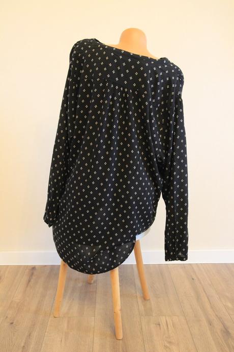 Čierno biela viskózová blúzka, xxxl, xxxl