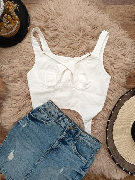Biely sexi top, 36