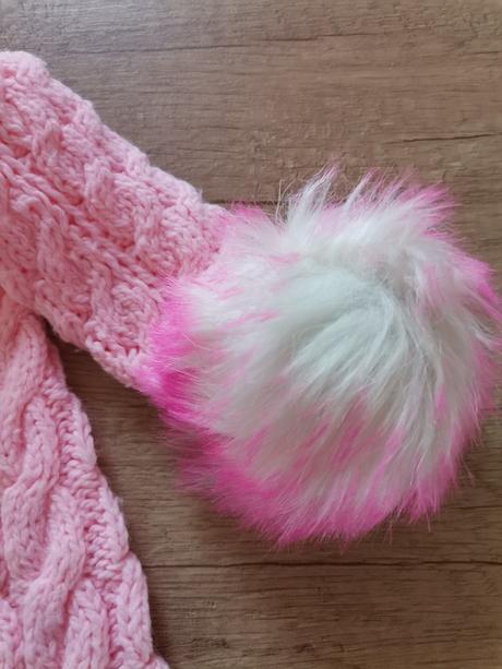 Dievčenska ružová strikovana čiapka, 68