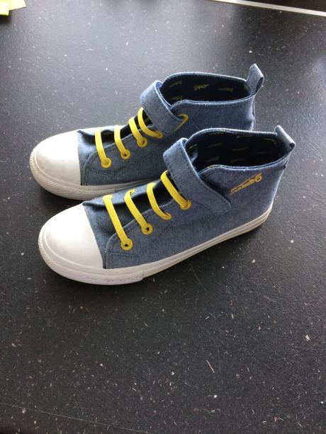 Tenisky, reserved,33