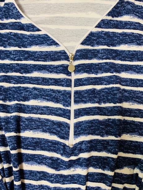 Pohodlné letné šaty so zipsom a uviazanie v páse, m