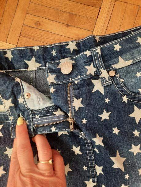 Dievčenská sukňa, kik,146