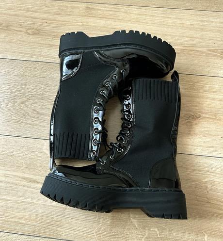 Parádne damske vysoké topánky, 38