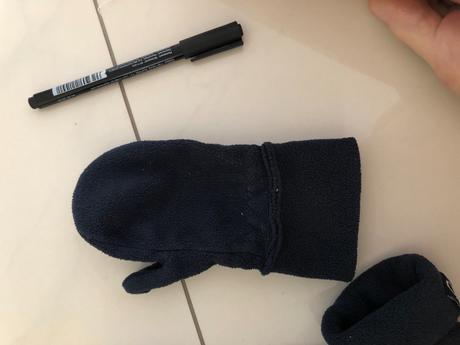 Čiapka a rukavice benetton 3-5 rokov, benetton,98