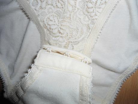 Kremove podrpsenkove body, s