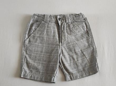 Šortky, f&f,104