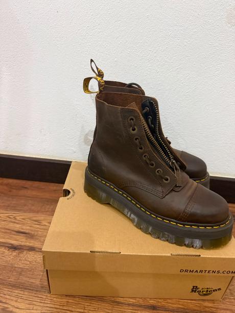Topanky dr. martens - nenosené, 42