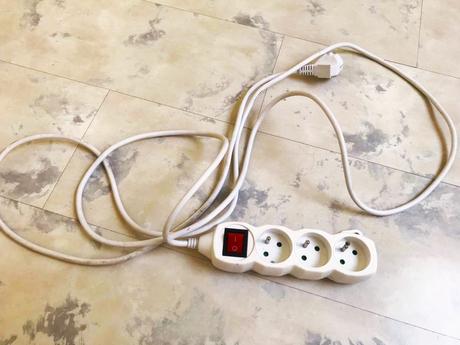 Predpäťová predlžovačka 3m/3x zásuvka,