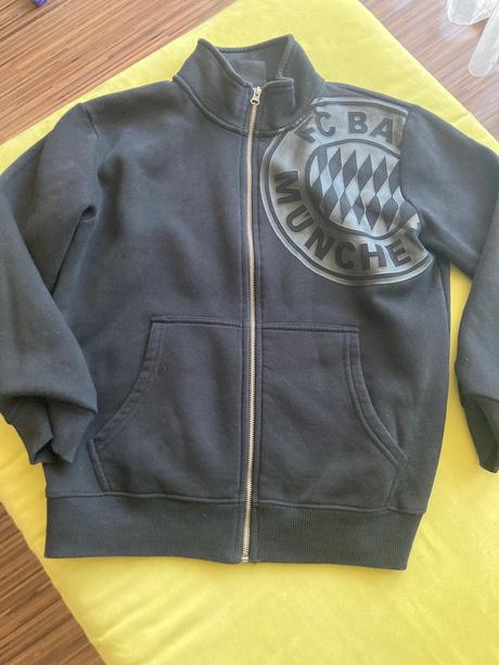 Cierna bayern mikina, 164