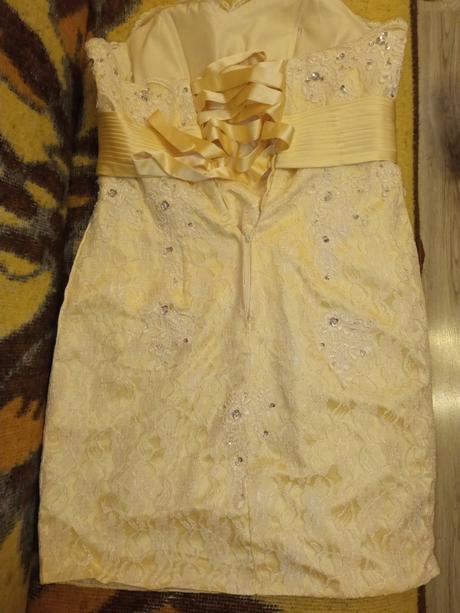 Spoločenské korzetové minišaty s flitrami, m