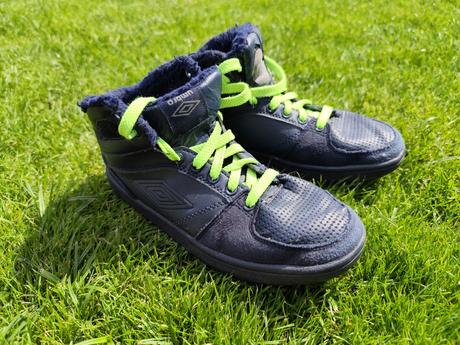 Zateplené tenisky, umbro,36