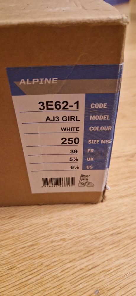 Lyžiarky 25.0 osobne aj nm, dk, alpina,38