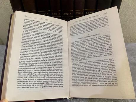 Knihy- lenin- v. i. lenin- spisy, 