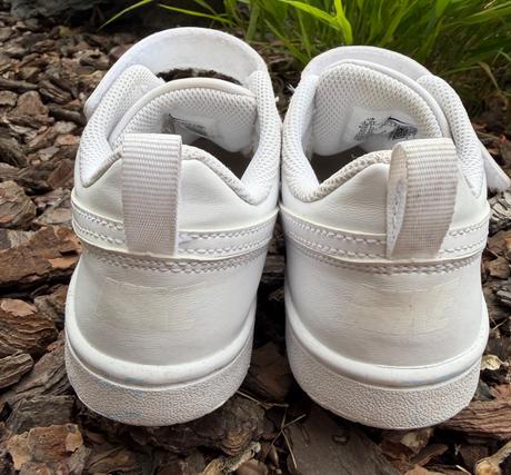 Biele tenisky, nike,33
