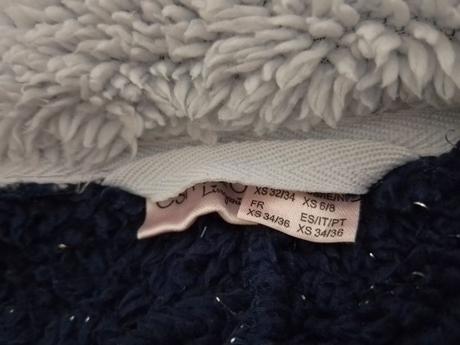 Pyžamový overal, 34