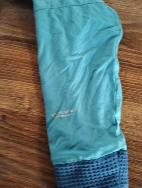 Šuštiaková bunda ternua, xs