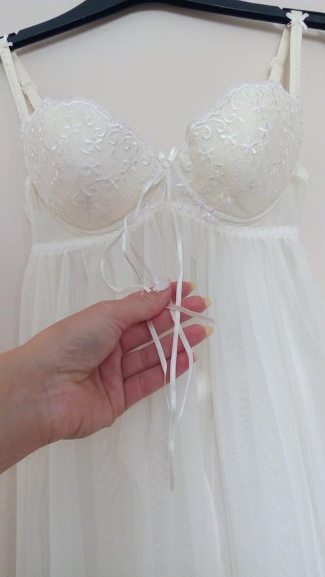 Dámska nočná košieľka, s