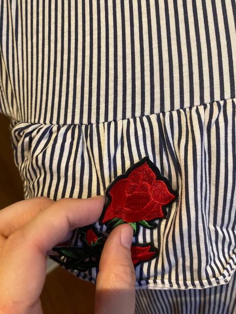 Dámske pásikavé/pruhované šaty, m