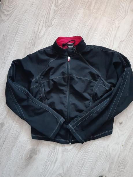 Cierna tenka bundicka-s, champion,s