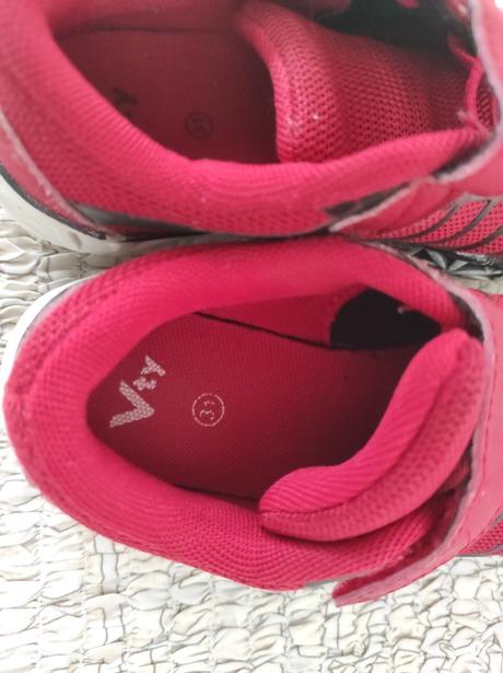 Predám chlapčenské tenisky vty veľkosť 31, 31