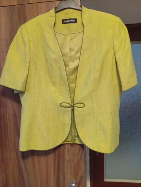 Krásne šaty so sakom, netradičná olivová farba, 46