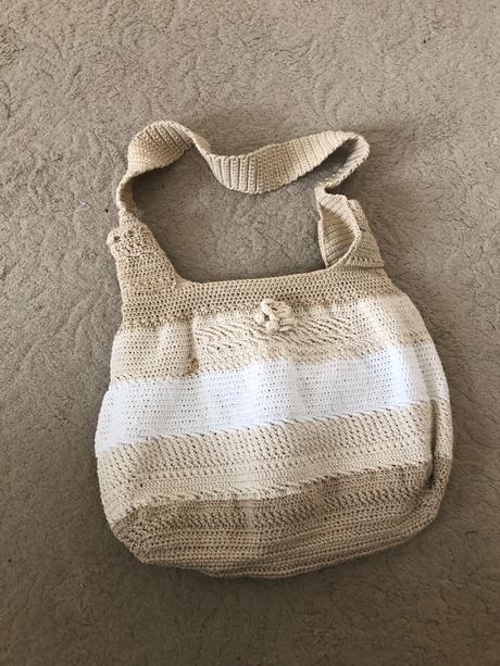 Háčkovaná béžová taška cez plece, 