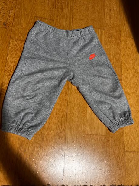 Nike tepláky, nike,74