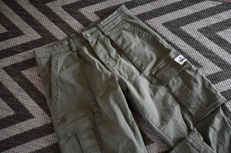 Kapsáčové nohavice, zara,s