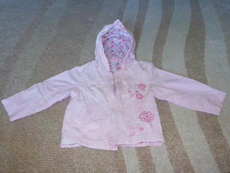 Bundy + pončo veľ. 86-cena spolu za 4 ks, 86