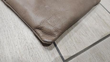 Crossbody hnedá kožená taška,