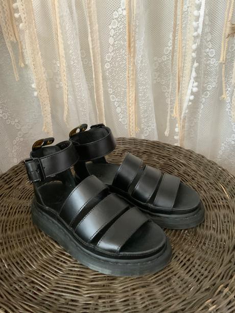 Dr martens sandále čierne velkost 36, 36