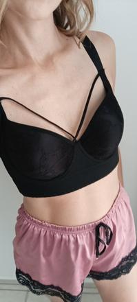 Čierna podprsenka, 80b