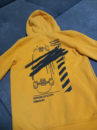 Mikina, chapter young,152