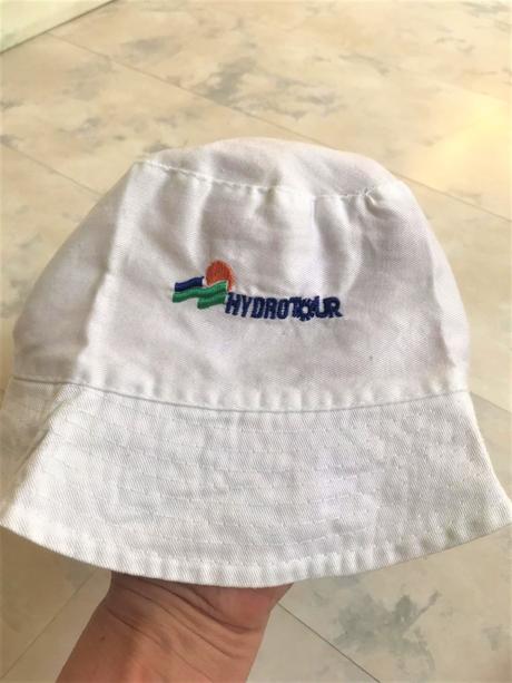 Plátenný klobúčik, 146