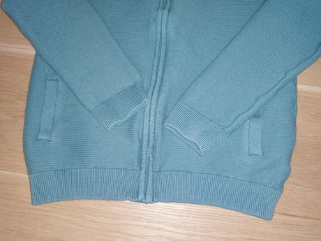 Sveter, next,122