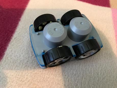 Policajne auto, mega block,