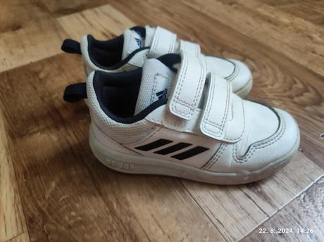 Tenistky adidas pre dievčatko 23, adidas,23
