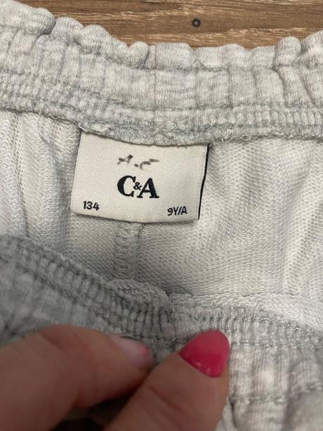 Kraťasy, c&a,134