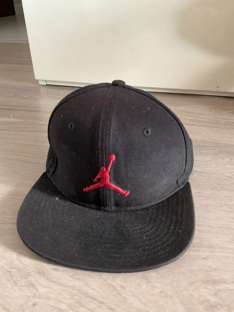 Jordan šiltovka, air jordan,xs