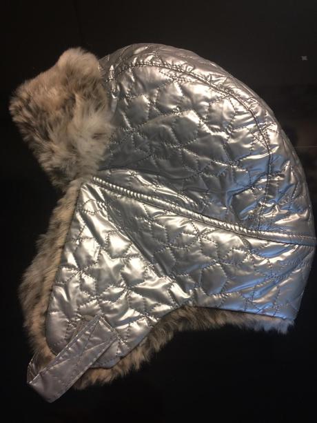 Ušianka/baranica, h&m,104