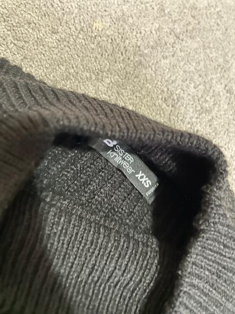 3ks pulovre 146/152 - cena spolu, new yorker,146