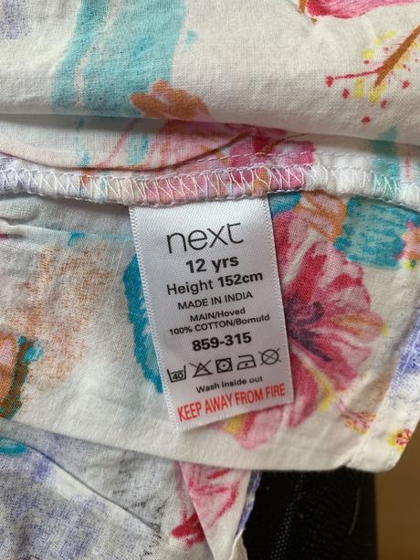 Next blúzka, next,152